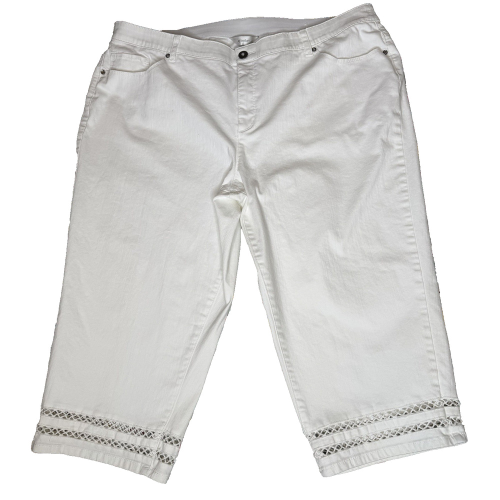 CJ Banks Women’s White Denim Capris 24W Rhinestone Rivets Lattice Cut Trim
